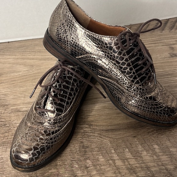 Lucky Brand Bronze Metallic Faux Crocodile Oxfords Size 7M GUC - Picture 7 of 8